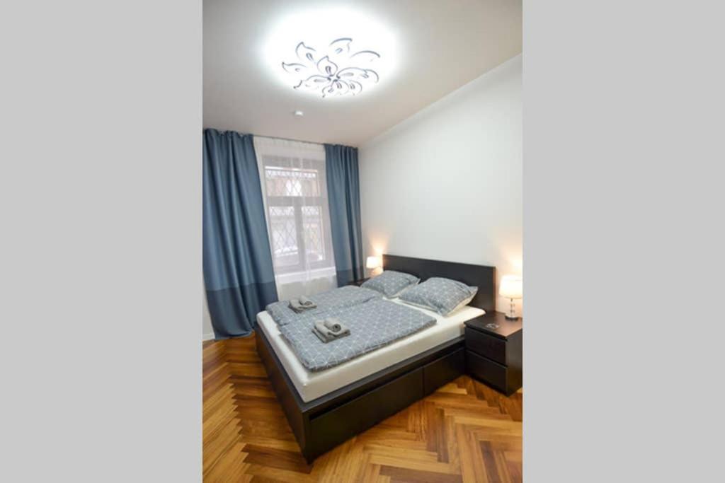 Brandly New Apartment Andel Praga Zewnętrze zdjęcie